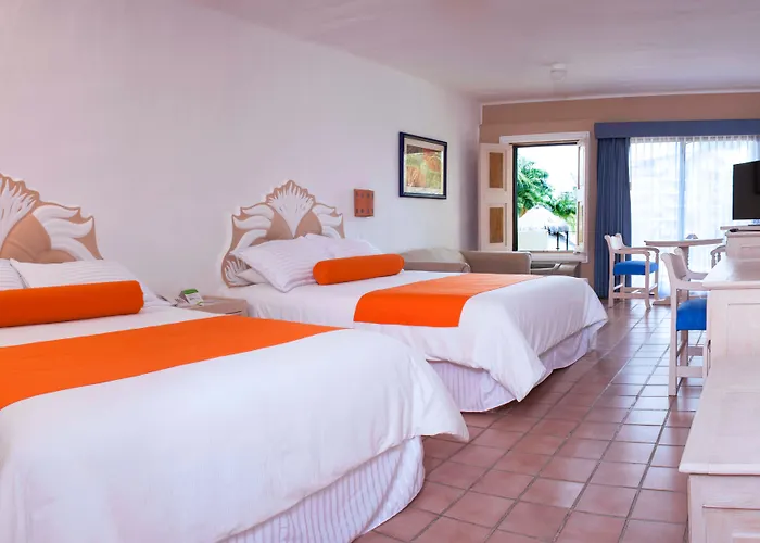 Flamingo Vallarta Hotel & Marina